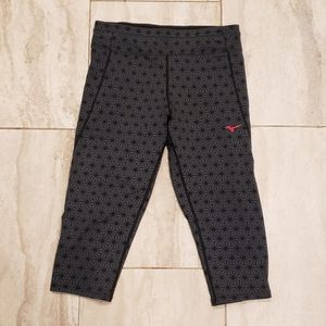 Mizuno running capris